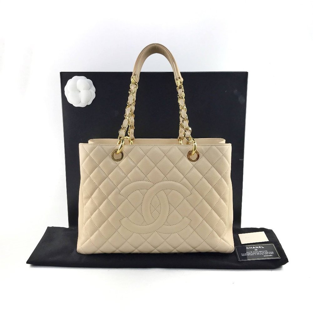❗️SOLD❗️Chanel Beige Caviar GST